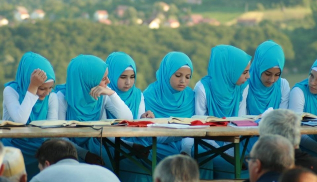 HATME I ZAJEDNIČKI IFTAR ZA 300 OSOBA
