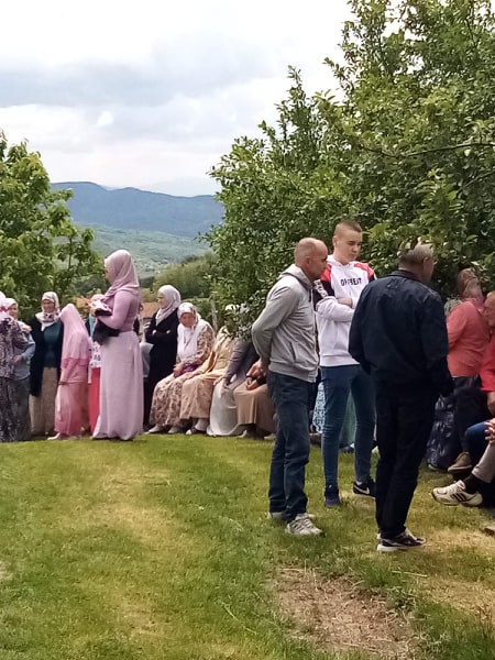 SJEĆANJE NA ŠEHIDE 